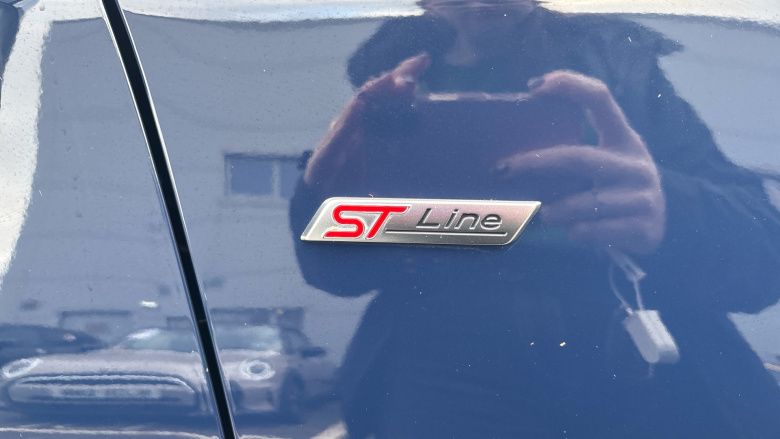 Ford Puma 1.0 EcoBoost Hybrid mHEV ST-Line X 5dr Petrol Hatchback